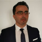 Bombeiros estagiários no combate a incêndios mas sem seguro