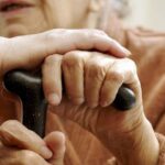 Homem ferido na clavícula em cascata em Terras de Bouro