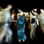 Exposição coletiva e presépio de troncos em Valença