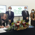 Comunidade científica tem de combater “falta de transparência” em vacinas