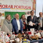 Jovens de Vila Verde rezaram pela paz e angariam bens para bebés refugiados