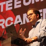 Primeiro sinal de colesterol elevado atinge as pernas e “pode ser grave”