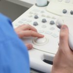 Arrecada mais de 120 mil dólares para ajudar idosa a pagar uma dívida