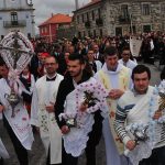 Três jovens feridos em choque contra camião estacionado em Barcelos