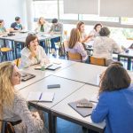 Mergulhadores da Marinha inativam engenho pirotécnico em Peniche
