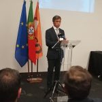 Governo recebido com protestos em Braga por dezenas de manifestantes