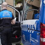 Influencer deixa-se morder por cobra 50 vezes