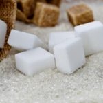 Jovem esfaqueada por colega devido a discussão sobre molho do McDonald’s