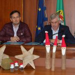 Em Vila Verde é possível trocar alimentos por um pinheiro de Natal