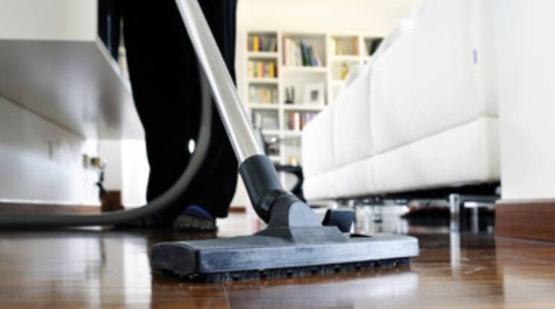 Cinco coisas que precisa de limpar regularmente em casa