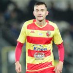 Aluno patinador do Agrupamento de Escolas de Moure e Ribeira do Neiva reconhecido como ‘Aluno Revelação’