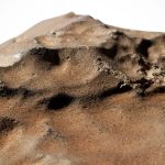 Aproveita libertação de recluso e escapa da prisão em mala com roupa suja em França