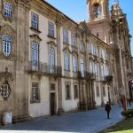 Um fim de ano sem sustos: como ajudar os animais a lidar com o ruído e os fogos de artifício