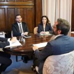 Fogo destrói carro junto à igreja de Vila Chã em Esposende